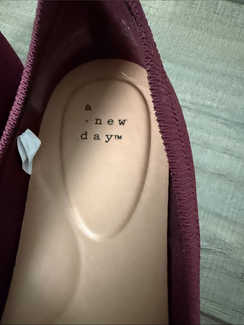 A New Day brand knit flats in a pointed toe style-burgundy color Size 8.5 - Picture 5 of 5